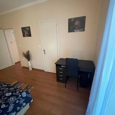 Viktoria Appartement *
